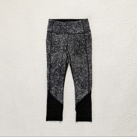 Lululemon Pace Rival Crop (Marathon), Splatter Black / White - Picture 5 of 10